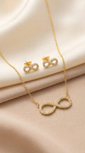 Juego de Aretes y Collar en Rodio – Diseño Elegante⭐