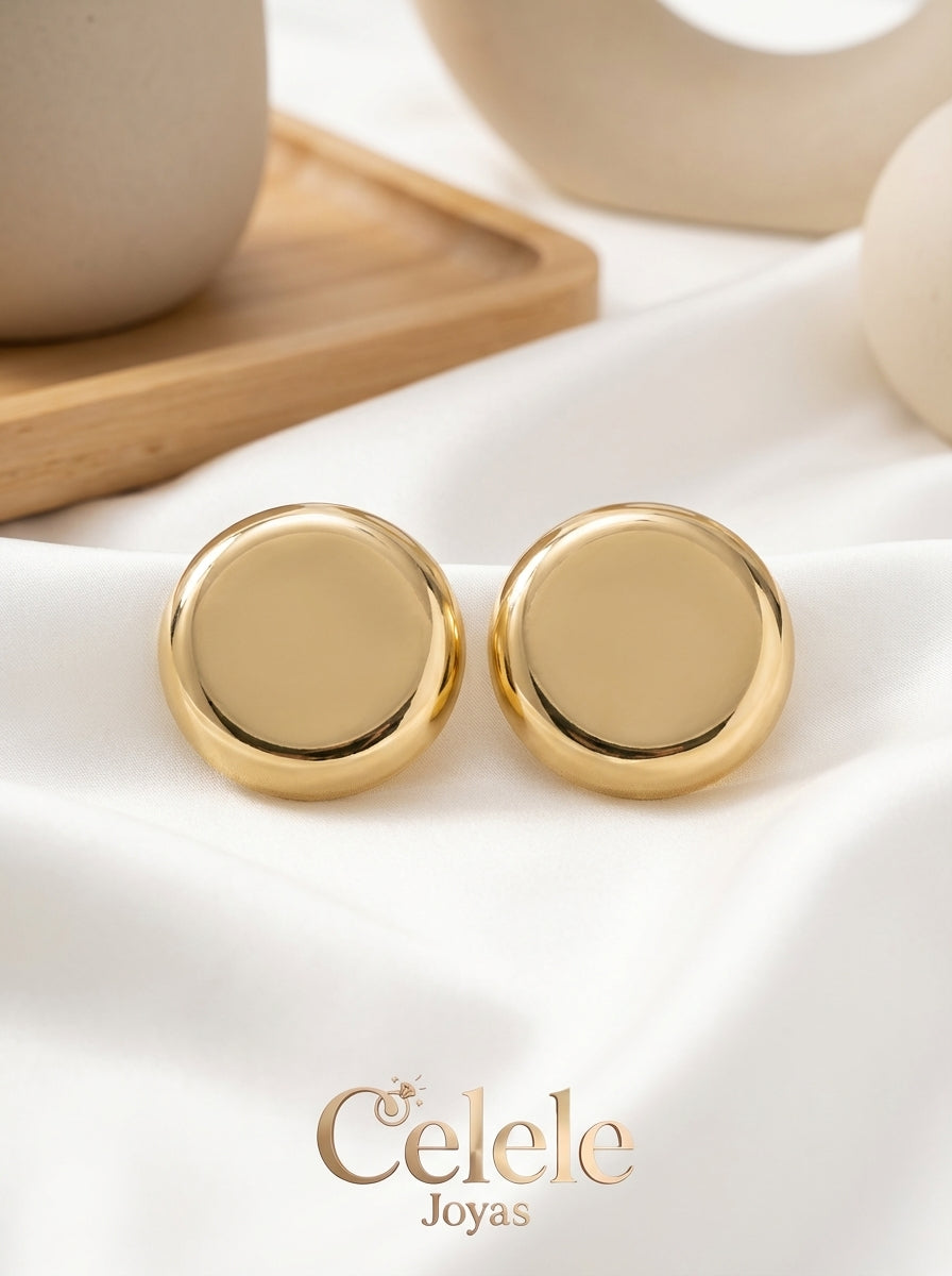 Aretes Boton Dorados Elegantes ✨