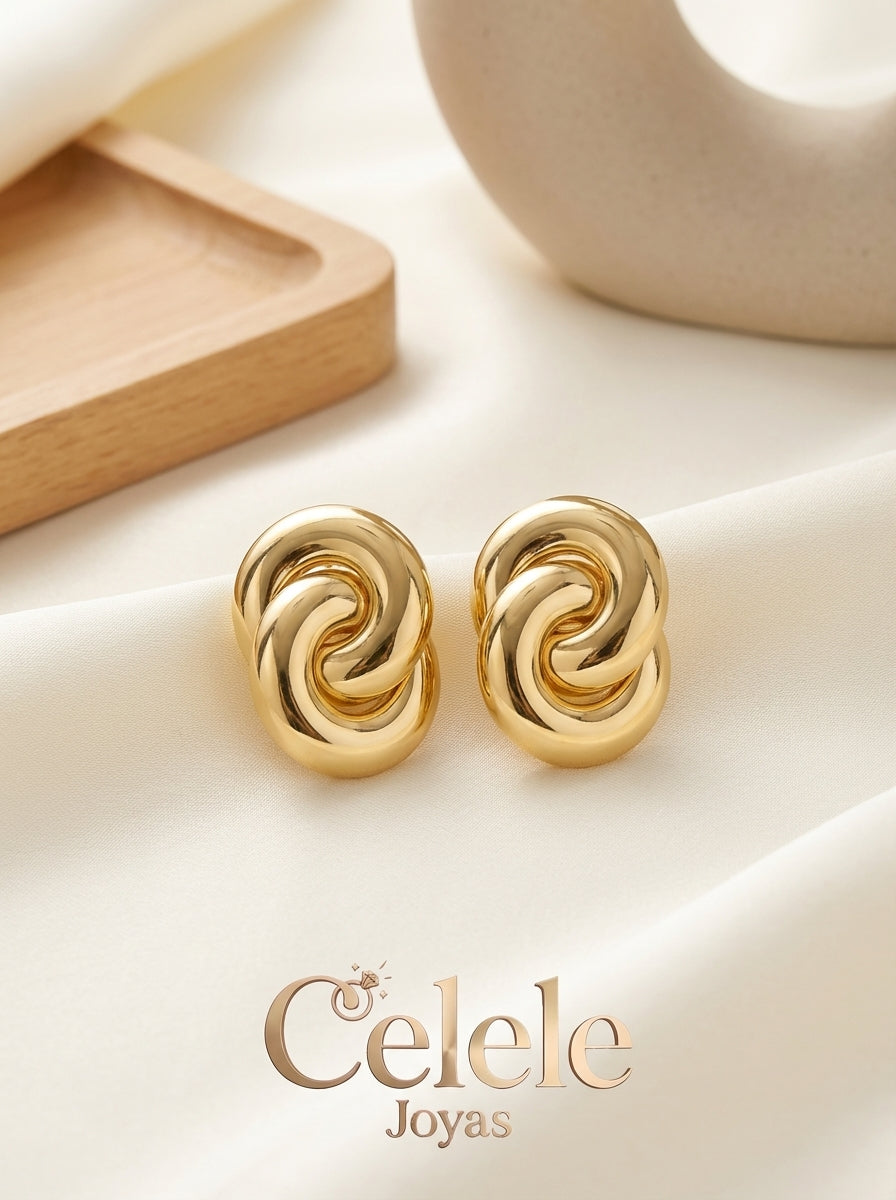 Aretes Nudo Dorados Elegantes ✨