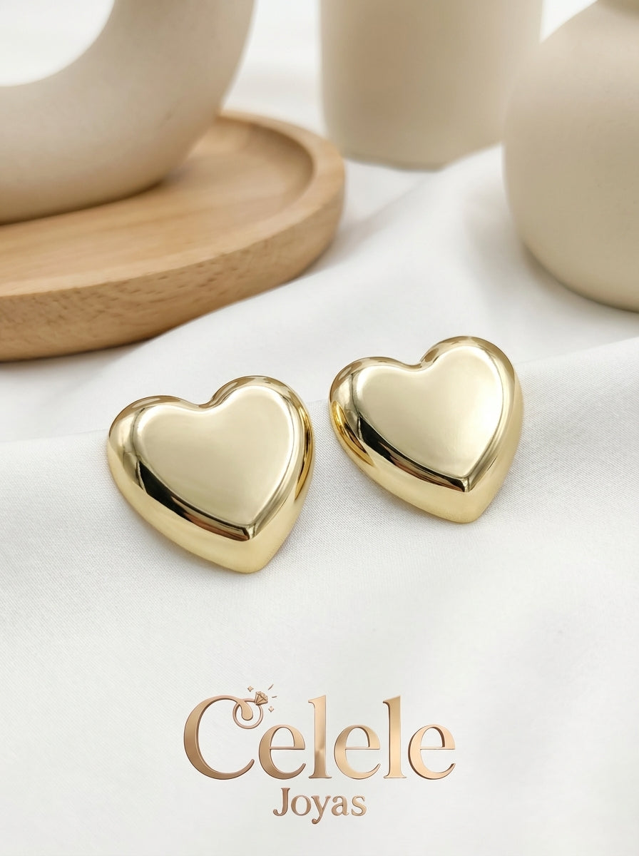Aretes De Corazón  Dorados Elegantes ✨