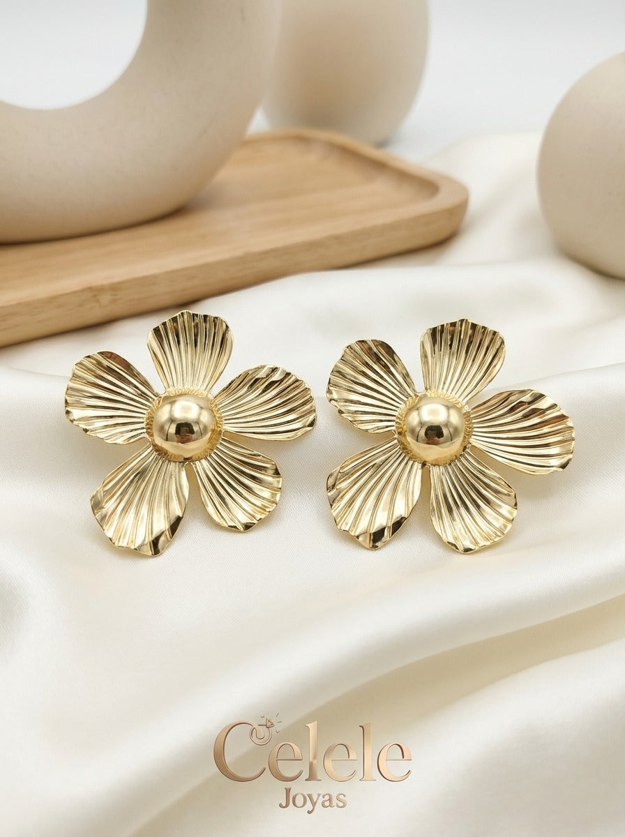 Maxi aretes Flores Doradas Elegantes ✨